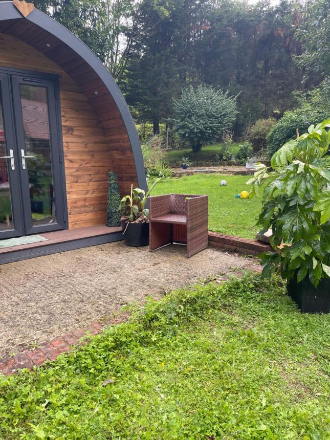 South Lodge House Dormansland Esterno foto