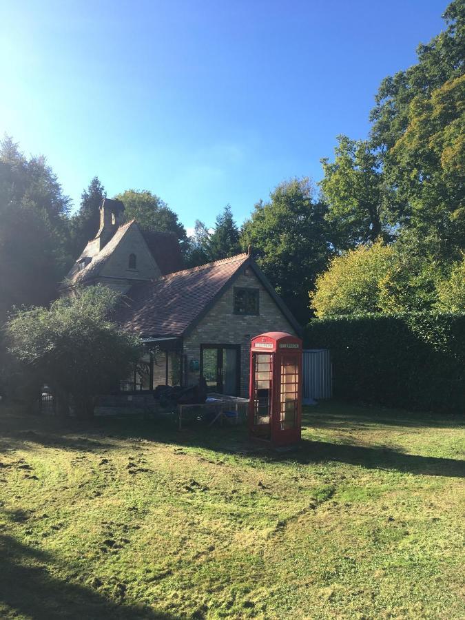 South Lodge House Dormansland Esterno foto