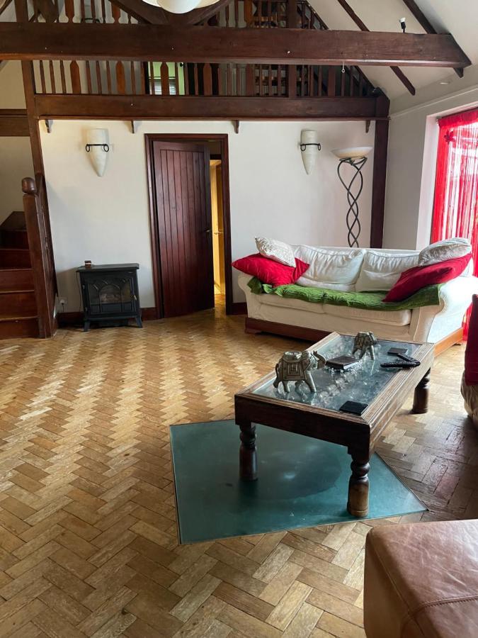 South Lodge House Dormansland Esterno foto
